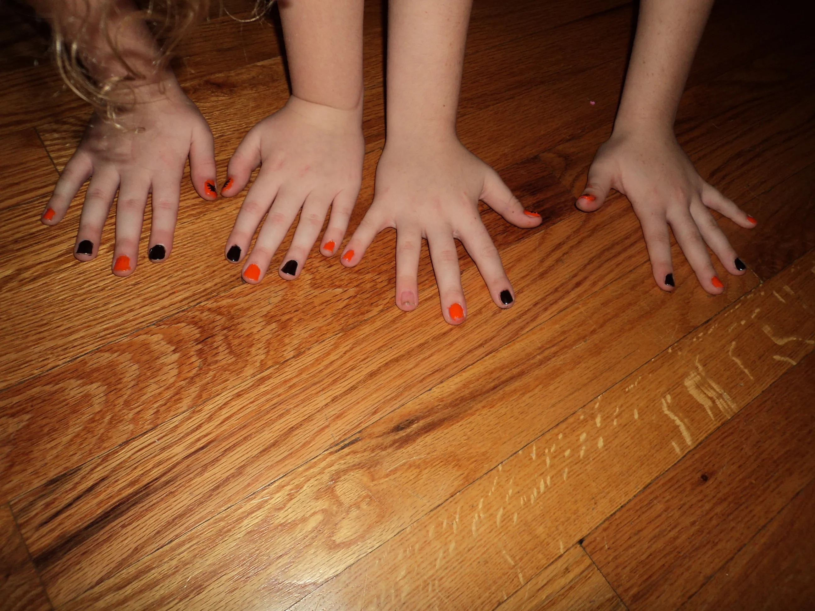 Sleepover Activities Nail Painting 