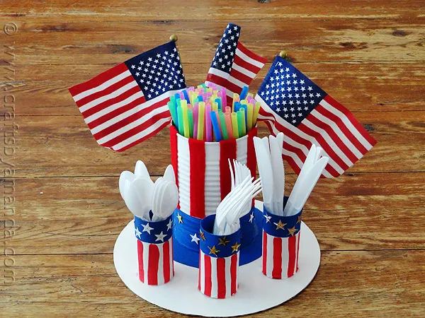 patriotic utensil holder