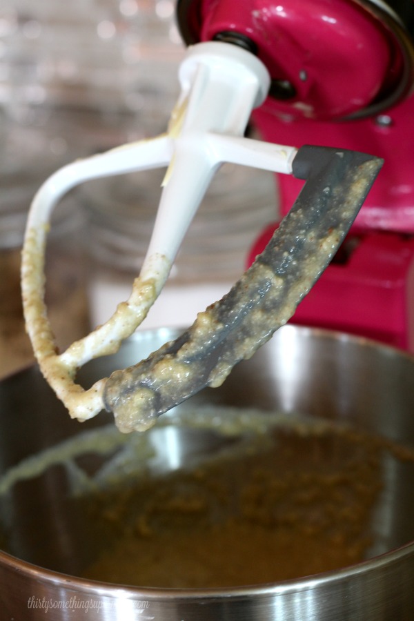 mixing refined sugar free filling.