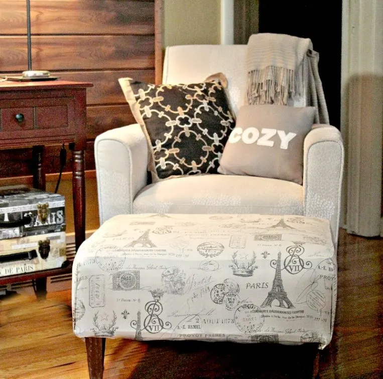 Chair with Ottoman 