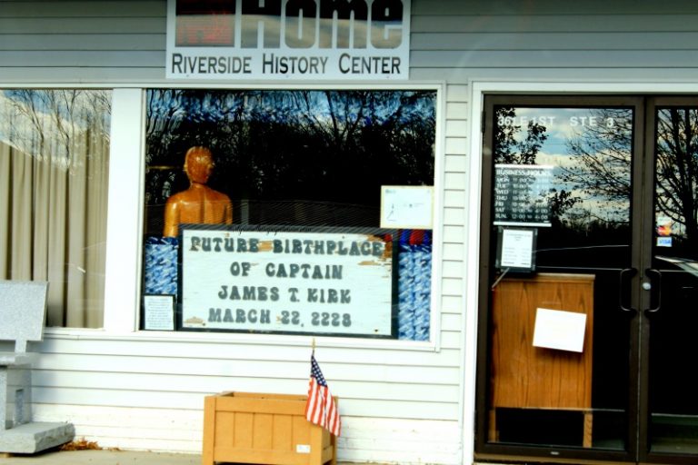 Visiting an Amish Paradise in Kalona Iowa ThirtySomethingSuperMom