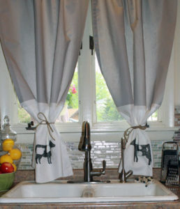 DIY No Sew Farmhouse Style Curtains