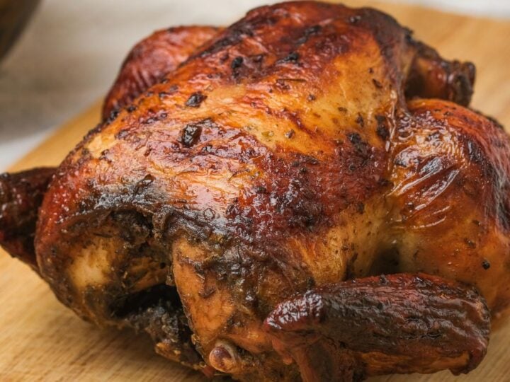 slow cooker rotisserie chicken with crispy skin after broiling