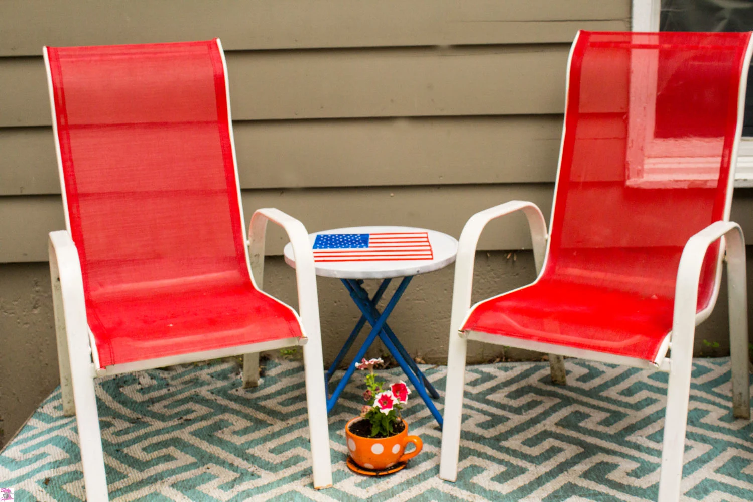 Trash to Treasure Patio Set Makeover