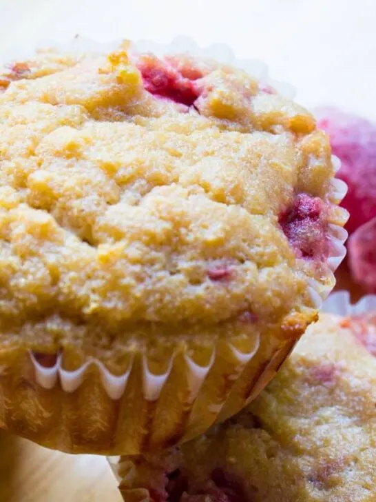 gluten free strawberry muffins with fresh strawberries