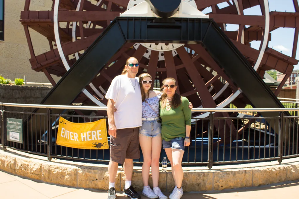 Family photo at the Mississippi River Museum. 