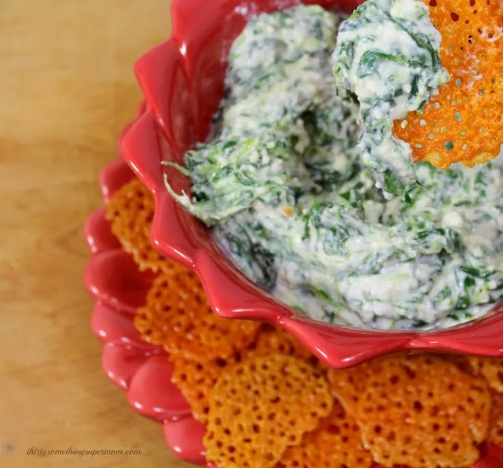 Easy Cheese Crackers and Spinach Dip