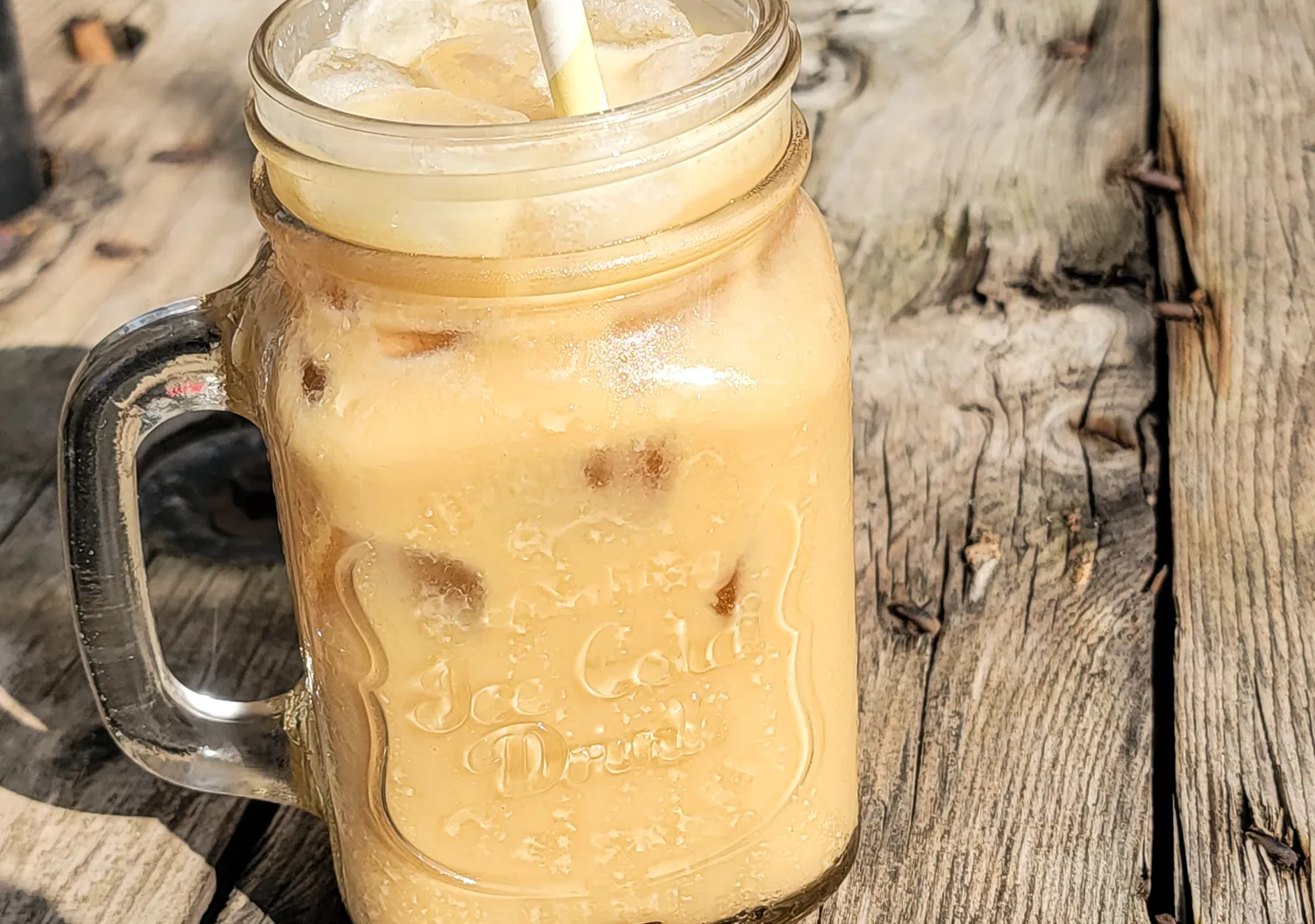Ice Coffee with Low Carb Flavoring Recipe Mixed in