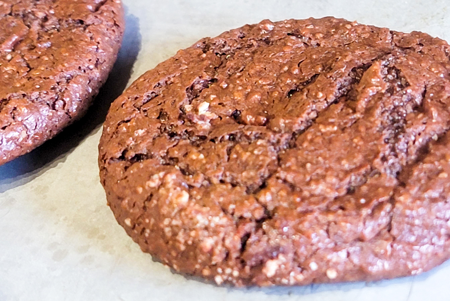 Low Carb Chocolate Sandwich Cookies with Peanut Butter Filling