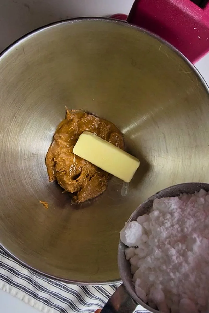 ingredients for sugar free chocolate peanut butter eggs